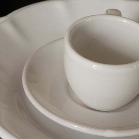 Bianco - Coffee cup and saucer